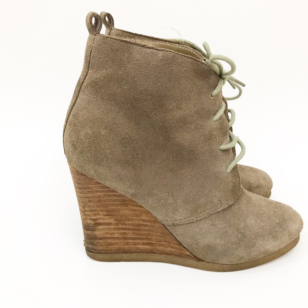 Steve Madden Suede Wedge Boot